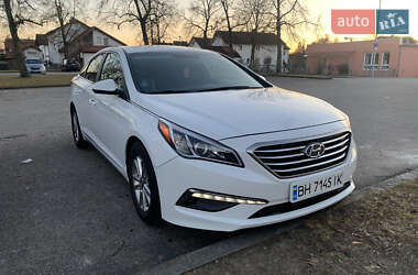 Седан Hyundai Sonata 2015 в Чорноморську