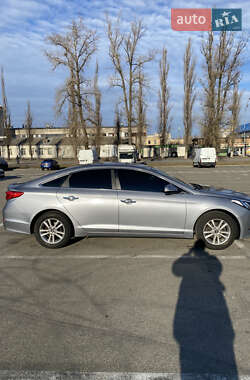 Седан Hyundai Sonata 2015 в Києві