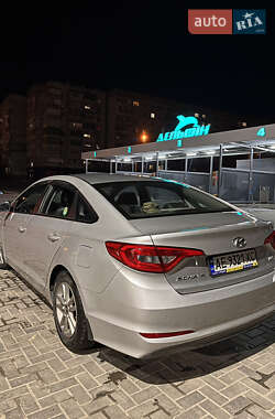 Седан Hyundai Sonata 2016 в 