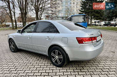 Седан Hyundai Sonata 2007 в Чернівцях