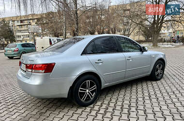 Седан Hyundai Sonata 2007 в Чернівцях