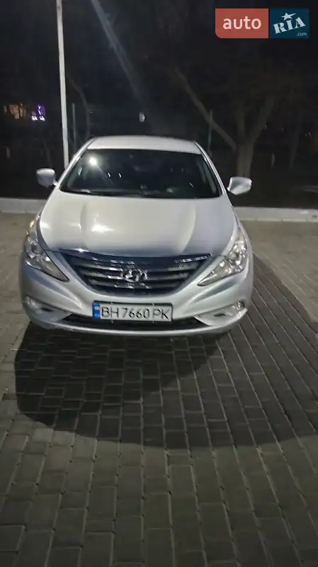 Hyundai Sonata