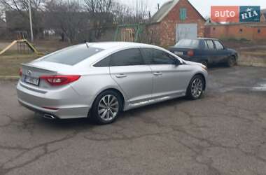 Седан Hyundai Sonata 2015 в Кобеляках