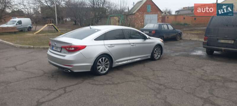 Седан Hyundai Sonata 2015 в Кобеляках