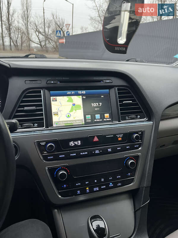 Седан Hyundai Sonata 2016 в Рівному