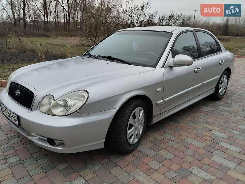 Седан Hyundai Sonata 2003 в Миргороді