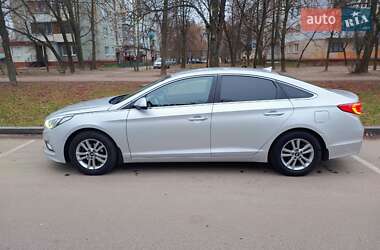 Седан Hyundai Sonata 2015 в Чернігові