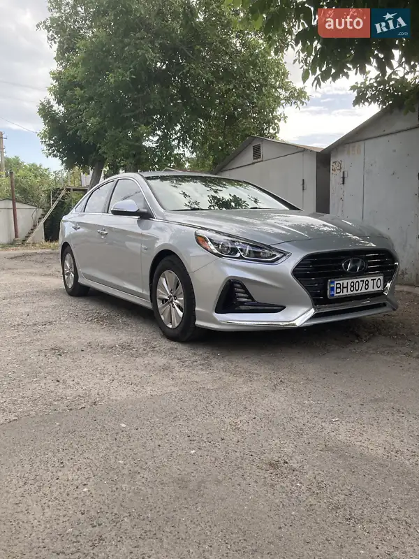 Седан Hyundai Sonata 2018 в 