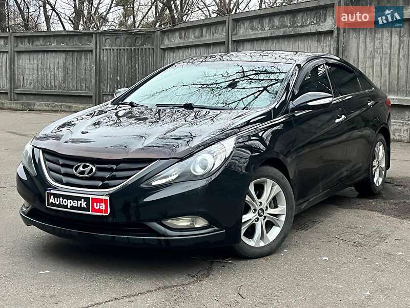 Седан Hyundai Sonata 2010 в Киеве