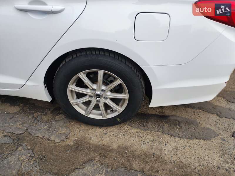 Седан Hyundai Sonata 2016 в Белгороде-Днестровском