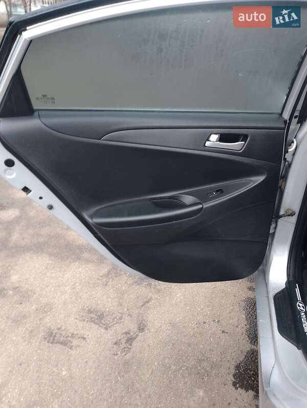 Седан Hyundai Sonata 2011 в Харькове