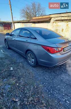 Седан Hyundai Sonata 2011 в Славянске