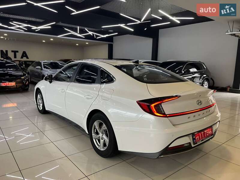 Седан Hyundai Sonata 2019 в Одессе