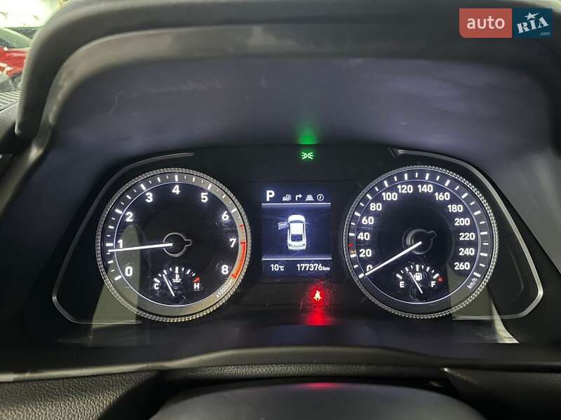 Седан Hyundai Sonata 2019 в Одессе