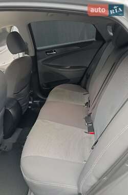 Седан Hyundai Sonata 2014 в Днепре