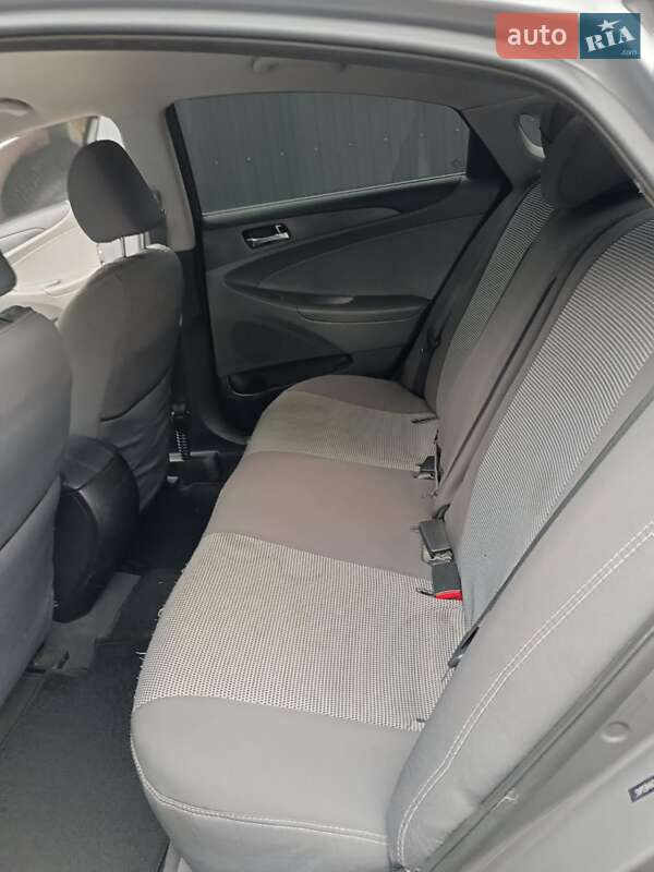 Седан Hyundai Sonata 2014 в Днепре
