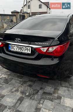 Седан Hyundai Sonata 2012 в Львове