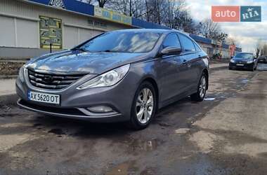 Седан Hyundai Sonata 2010 в Первомайске