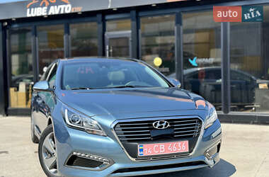 Седан Hyundai Sonata 2016 в Киеве