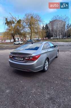 Седан Hyundai Sonata 2011 в Ровно