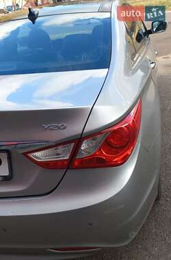 Седан Hyundai Sonata 2011 в Ровно