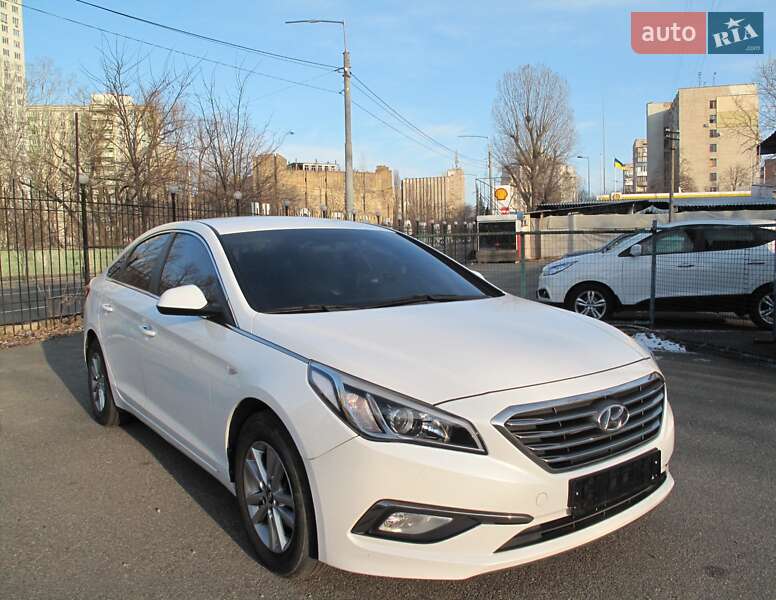 Седан Hyundai Sonata 2016 в Києві