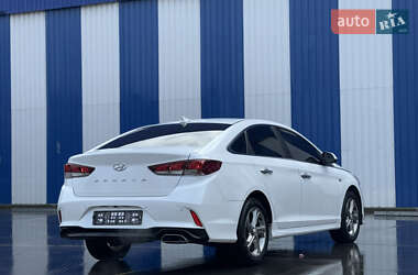 Седан Hyundai Sonata 2017 в Одессе