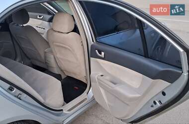 Седан Hyundai Sonata 2006 в Барышевке