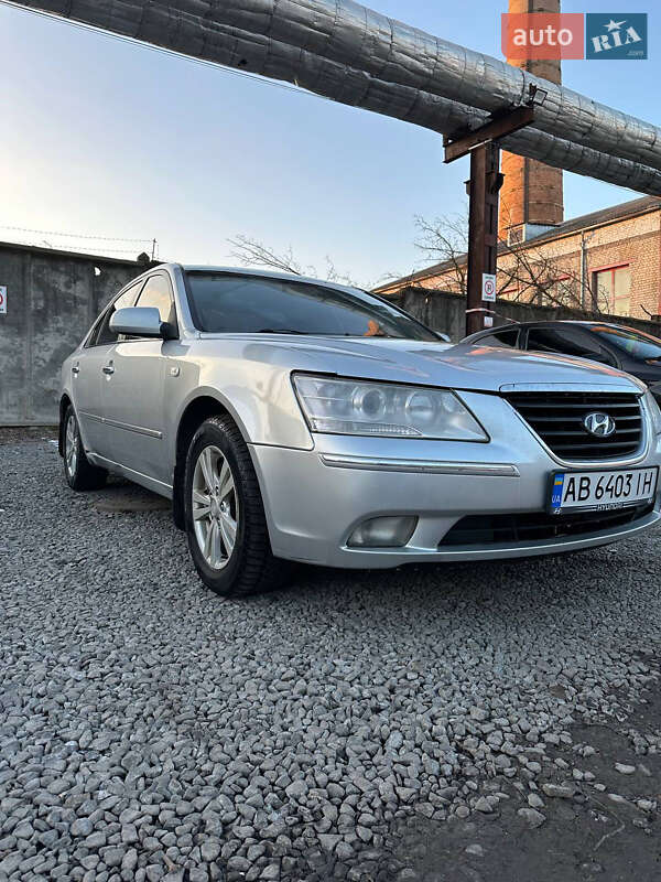 Hyundai Sonata 2008