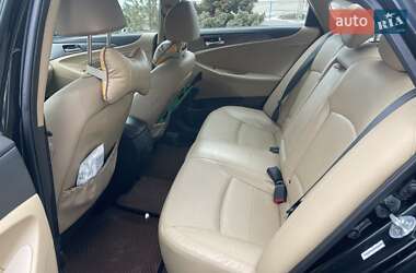 Седан Hyundai Sonata 2014 в Калуше