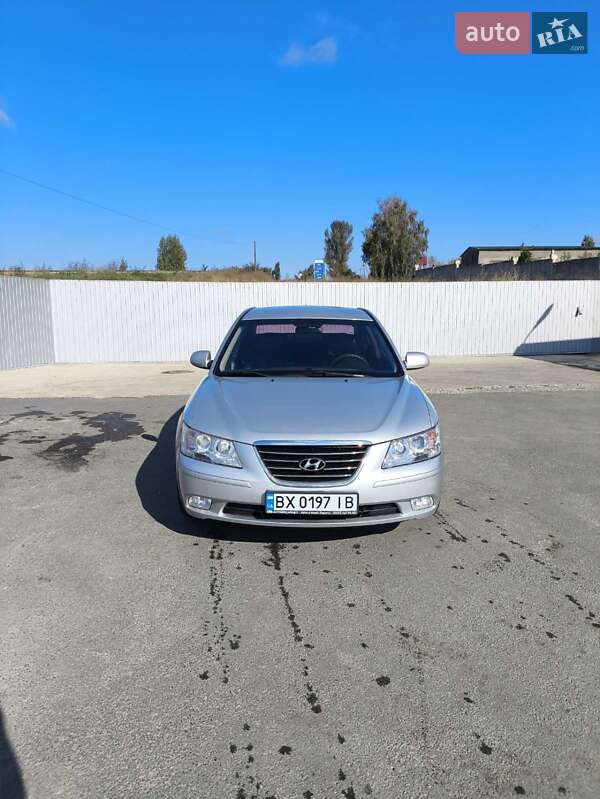 Седан Hyundai Sonata 2012 в Смілі