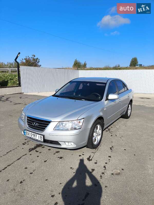 Седан Hyundai Sonata 2012 в Смілі