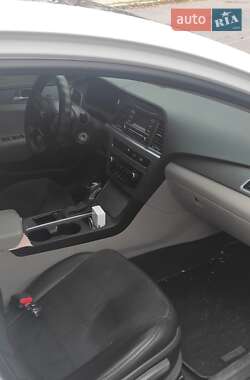 Седан Hyundai Sonata 2016 в Запоріжжі