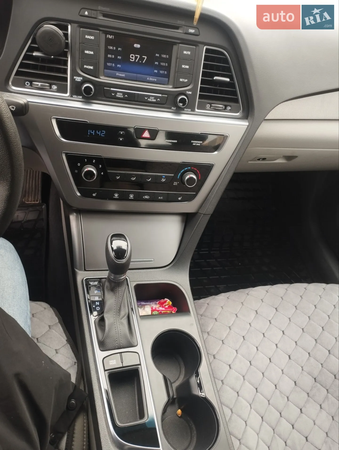 2014 Hyundai Sonata - мініатюра 9