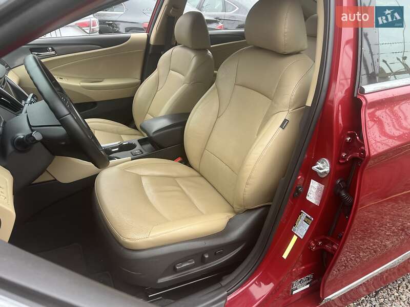Седан Hyundai Sonata 2013 в Одесі