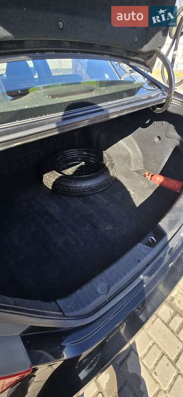 Седан Hyundai Sonata 2010 в Білгороді-Дністровському