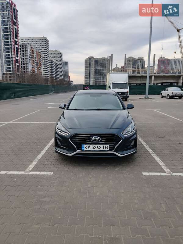 Седан Hyundai Sonata 2019 в Києві