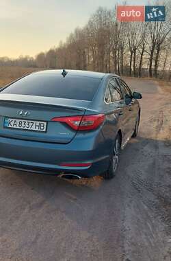 Седан Hyundai Sonata 2015 в 