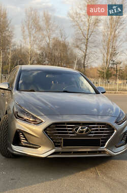 Седан Hyundai Sonata 2017 в Киеве