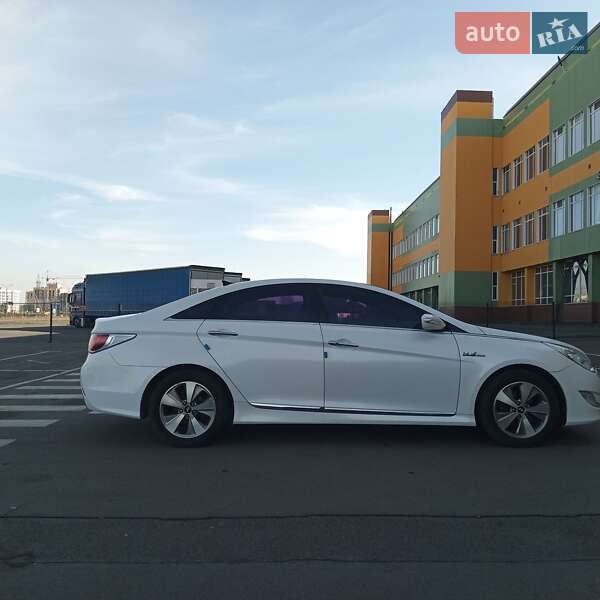 Седан Hyundai Sonata 2012 в Луцьку