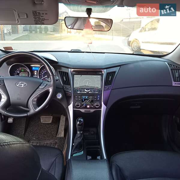 Седан Hyundai Sonata 2012 в Луцьку