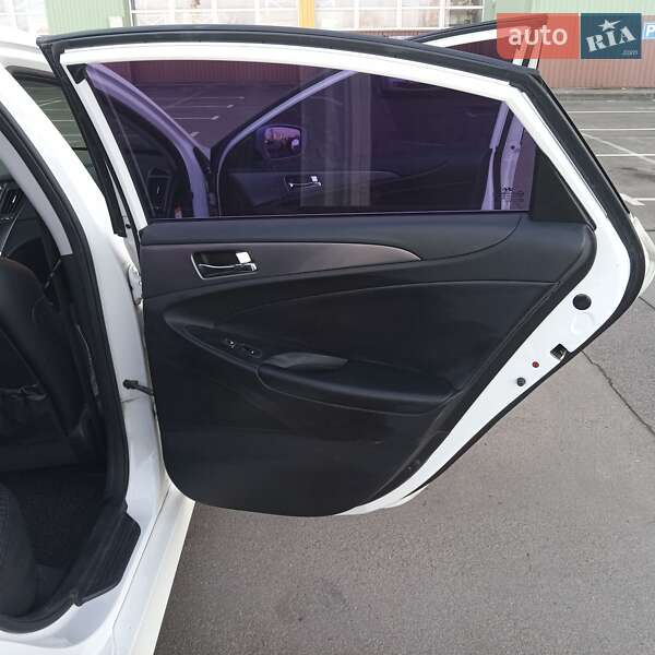 Седан Hyundai Sonata 2012 в Луцьку