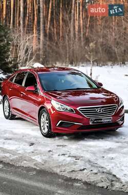 Седан Hyundai Sonata 2016 в Киеве