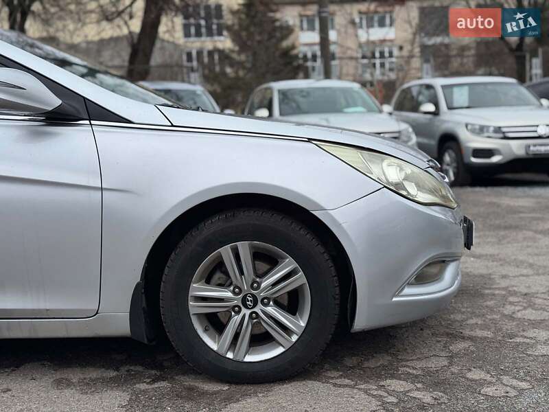 Седан Hyundai Sonata 2013 в Виннице