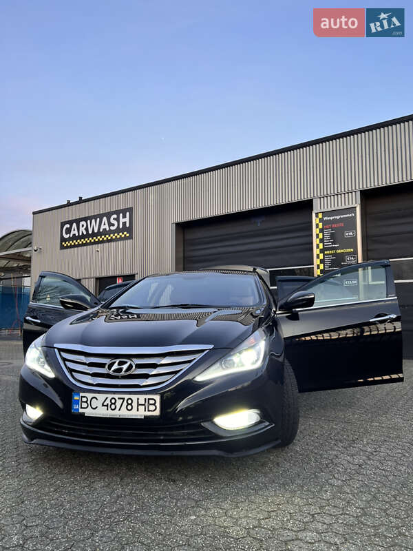 Седан Hyundai Sonata 2012 в Немирові