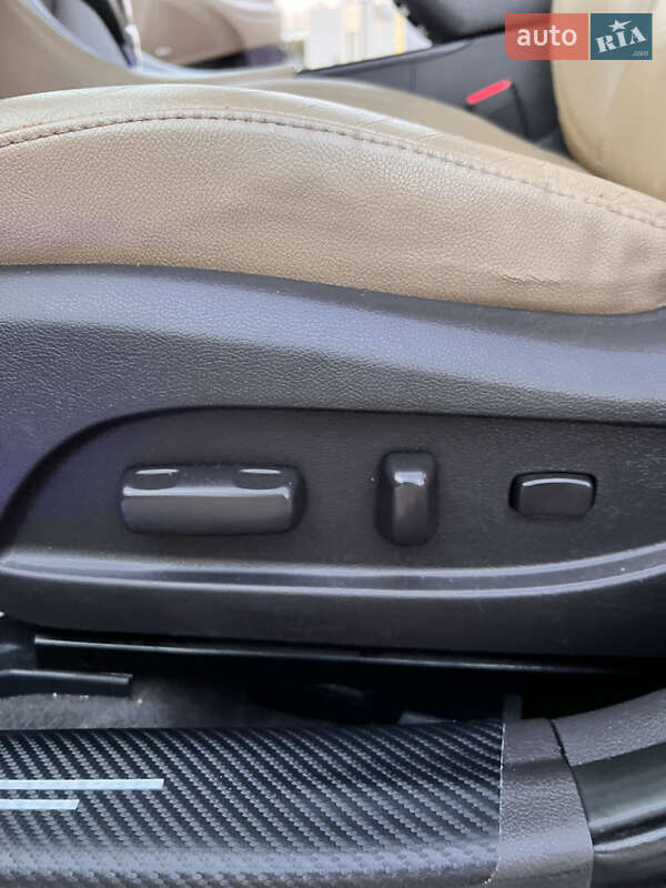 Седан Hyundai Sonata 2012 в Немирові