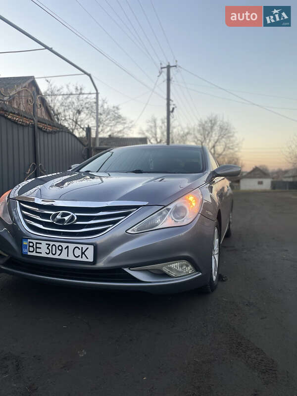 Hyundai Sonata 2013