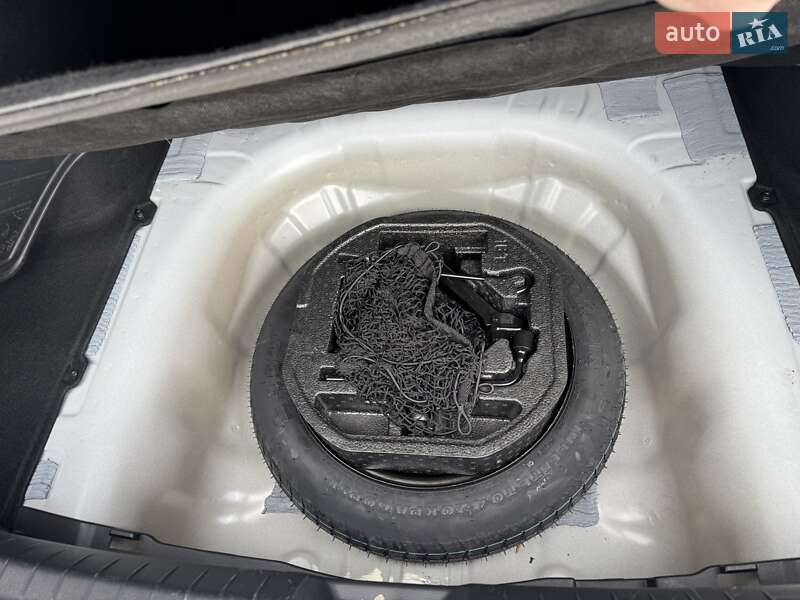 Седан Hyundai Sonata 2020 в Киеве