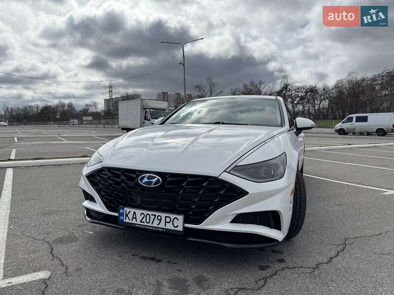 Седан Hyundai Sonata 2020 в Киеве