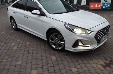 Седан Hyundai Sonata 2017 в 